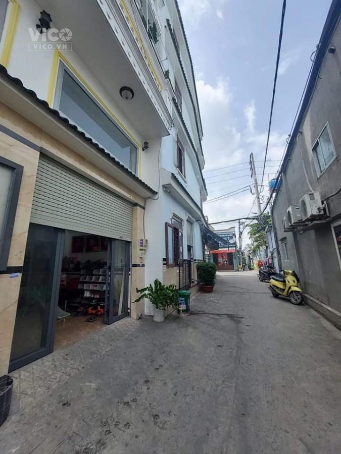 BÁN NHÀ MỚI ĐẸP KHU TÊN LỬA, HẺM XE HƠI THÔNG. TIỆN Ở VÀ KINH DOANH