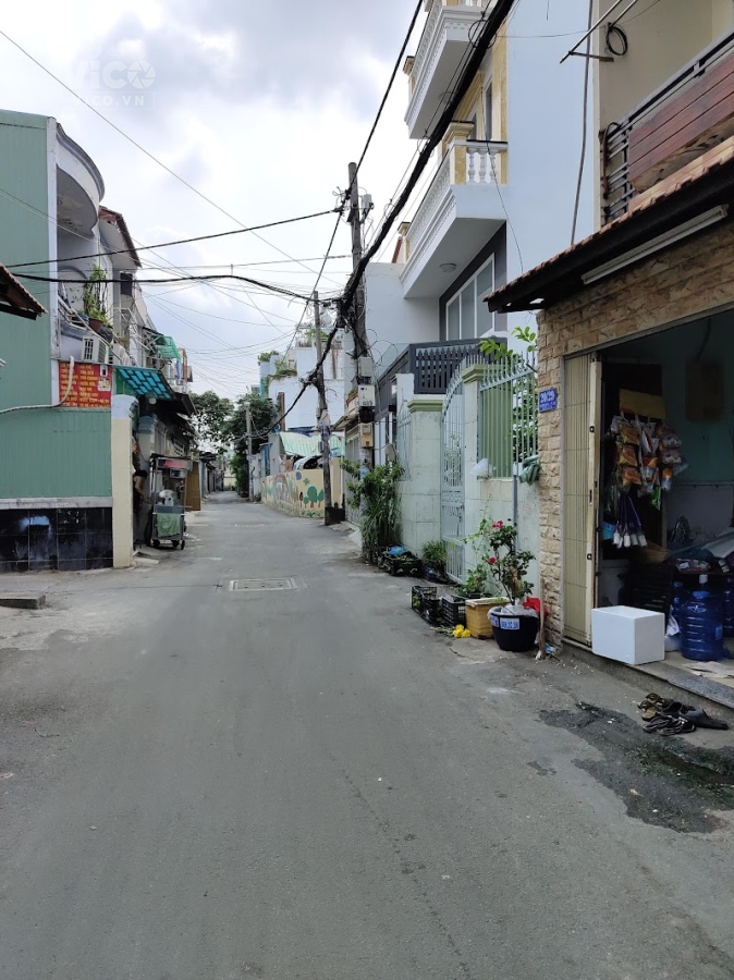 Bán Nhà Đường Số 8, GV, 42m2 Nở Hậu, HXH Cách 20m, Giá Tiền Nhỏ Xíu