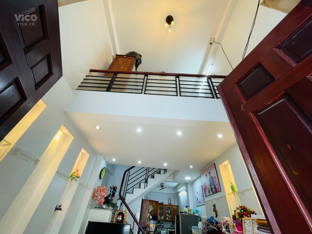 Bán GẤP nhà MT 5 tầng Hoàng Minh Giám, DT 60m2 chỉ 12.8 tỷ vừa ở vừa kinh doanh