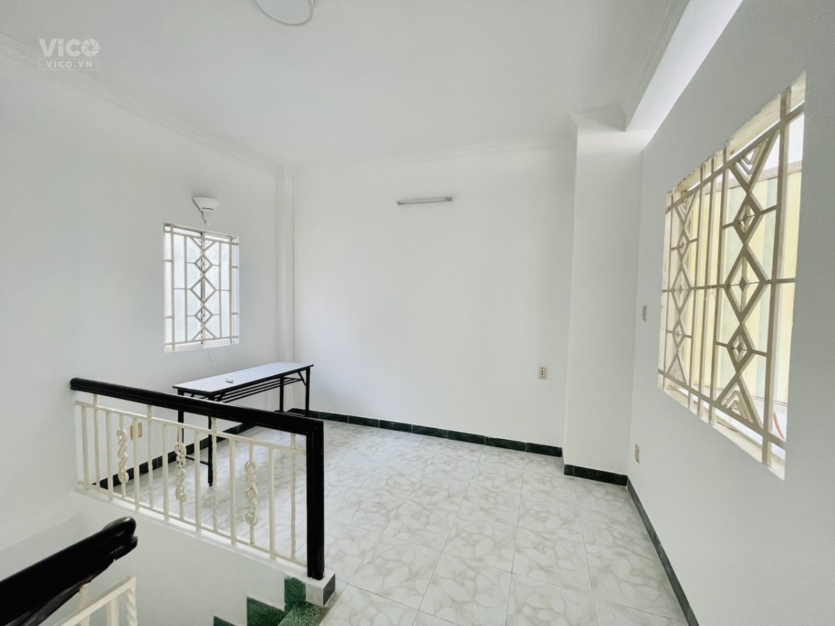 Nhà Bán 27m2 Lê Quang Định P11 Q.Bình Thạnh