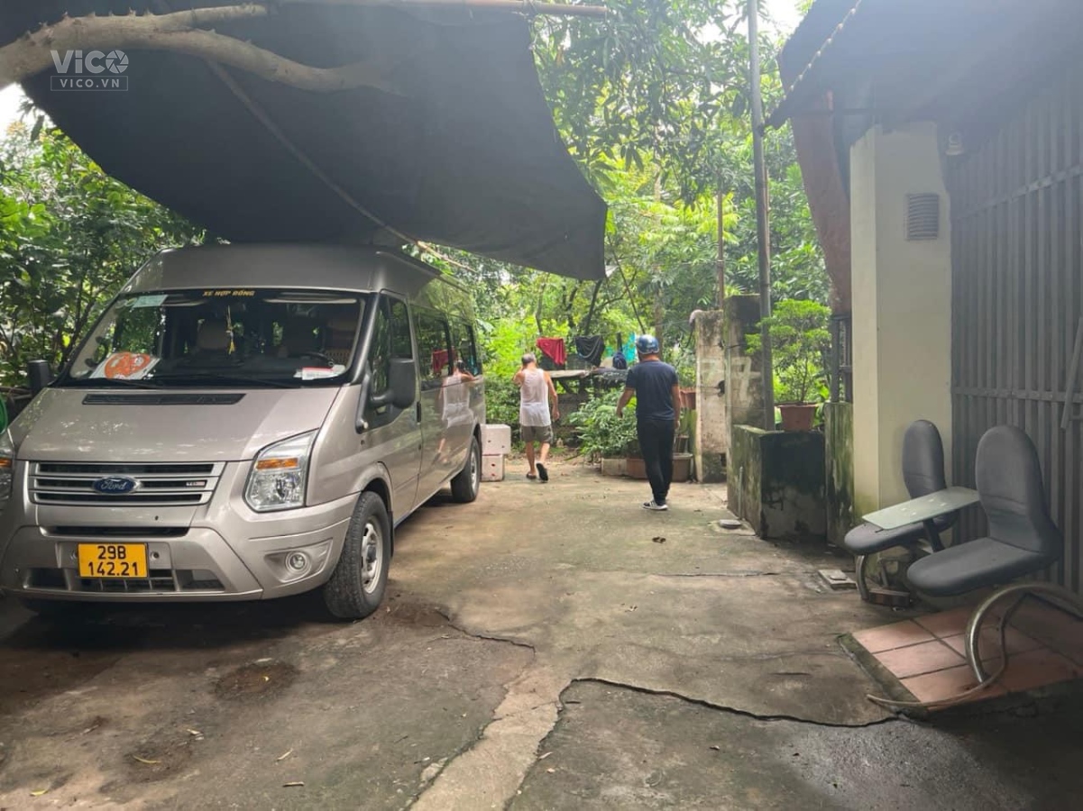 Cần bán gấp mảnh đất 34m2 tổ 4 Cự Khối, giá chỉ 1.3 tỷ