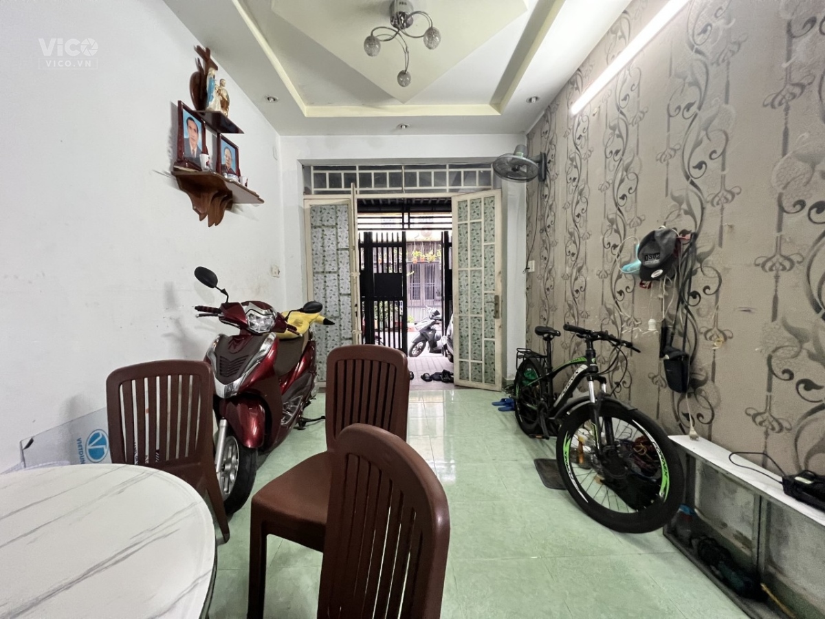 Bán nhà HXT thông, Trần Hưng Đạo, Tân Phú, 49m2, nhỉnh 5 tỷ.
