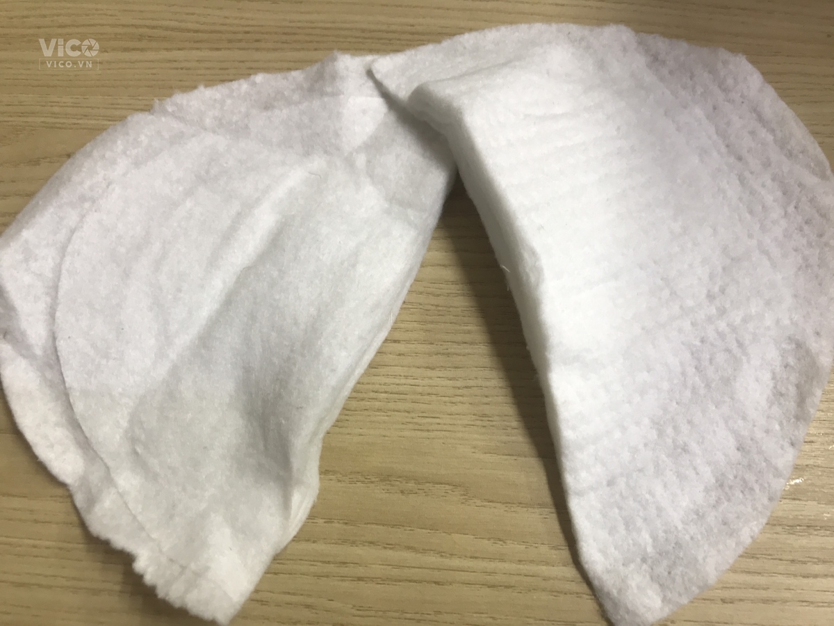 Vải không dệt xăm kim làm đệm vai áo