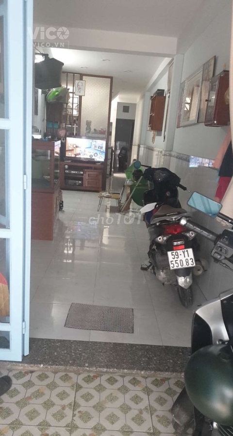 Chính chủ cần bán gấp căn nhà 1 trệt 1 lầu vị trí đẹp tại Hóc Môn Hồ Chí Minh