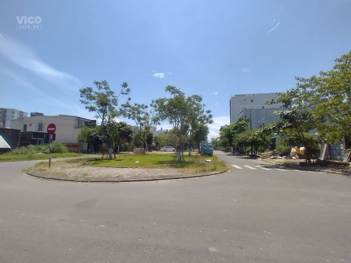 Sơn Trà Giá sập hầm Cổ Mân 8 Diện tích 95m2 Chỉ 5,4 tỷ