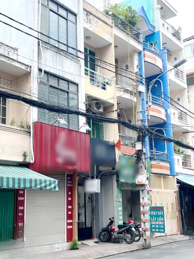Nhà đẹp Phạm Văn Chiêu GV 3 tầng 50m2 Nội thất xịn sò HXHi 6 tỷ thương lượng.