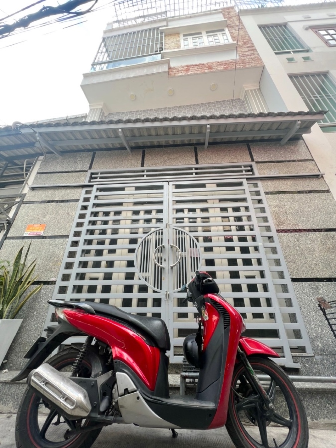 Nhà mới 5x7 trệt/2 lầu/sân thượng hẻm 154 Âu Dương Lân P3Q8