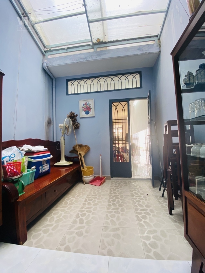 Bán gấp nhà đẹp, diện tích lớn giá chỉ nhỉnh 7tỷ.