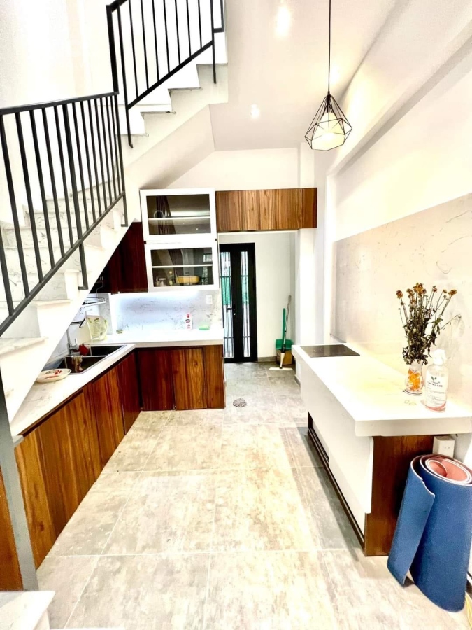 Nhà 4 tầng Cô Bắc, phường 1 , Phú Nhuận xinh đẹp, 10m ra ô tô vi vu, Tổng 110 m2 sàn , chỉ nhỉnh 5