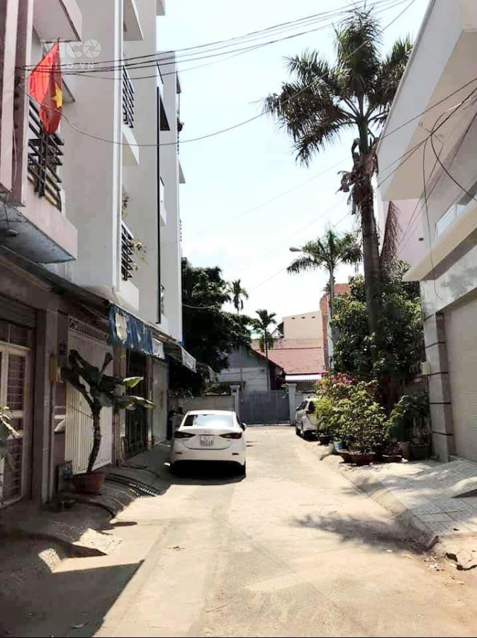BÁN NHÀ NGUYỄN PHÚC CHU, TÂN BÌNH, 4.5x12M, CHỈ NHỈNH 4 TỶ.