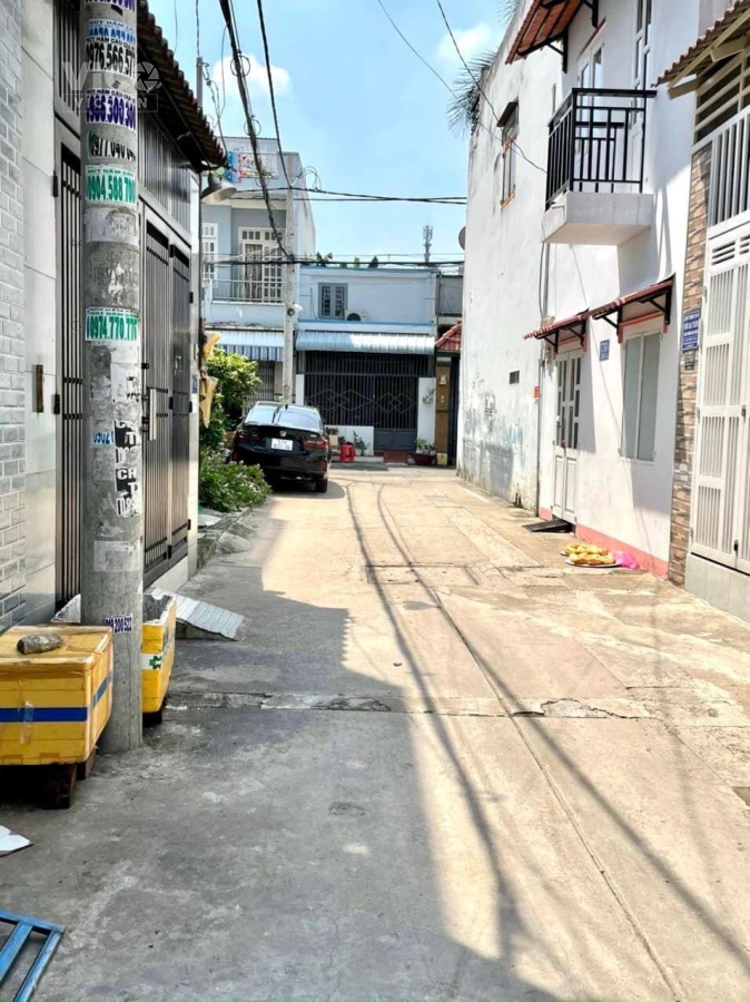 bán nhà c4 cữ đường lien khu 4.5, hẻm xe hơi, 64m2 chỉ 3.87 tỷ