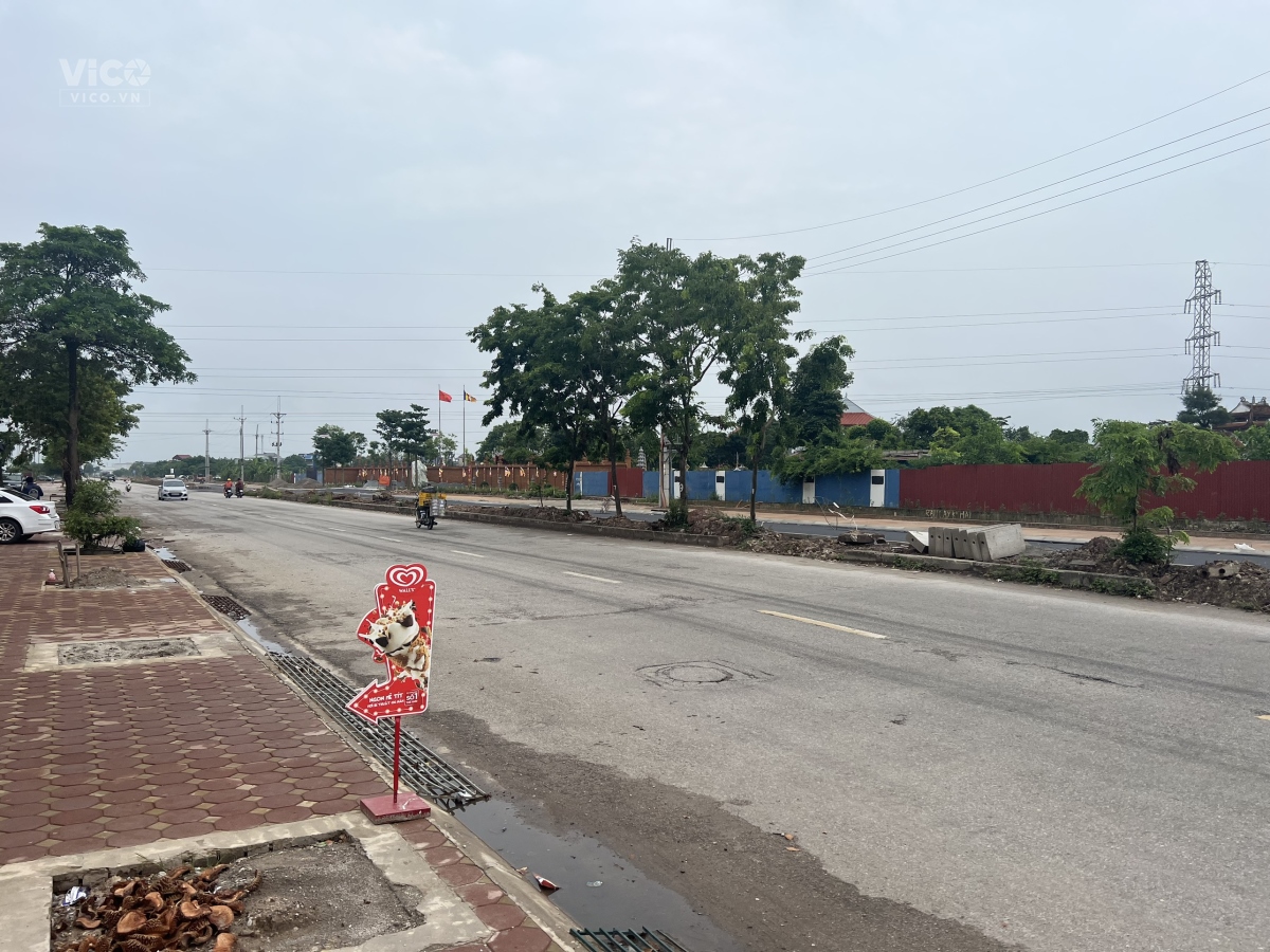 195M2 đất kinh doanh mặt đường đôi 40m cạnh vinmart giá chỉ 44tr/m2 rẻ hơn đất đấu giá Hương Đình.