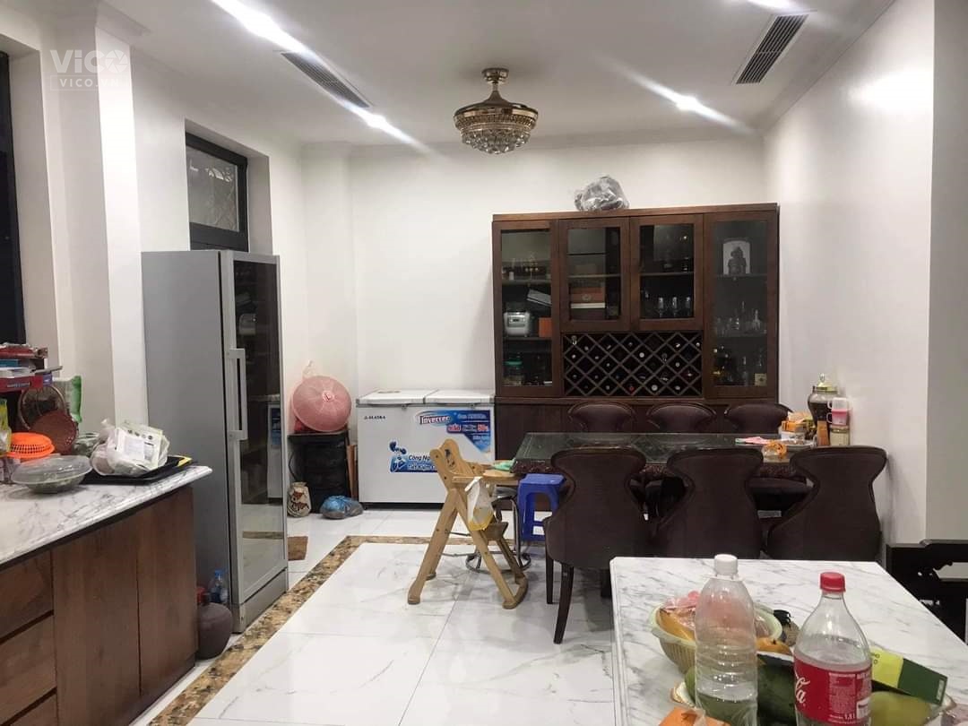 BÁN NHÀ NGUYỄN VĂN CỪ LONG BIÊN Ô TÔ THÔNG MẶT TIỀN ĐẸP 55MX4T NHỈNH 5 TỶ 0973070745