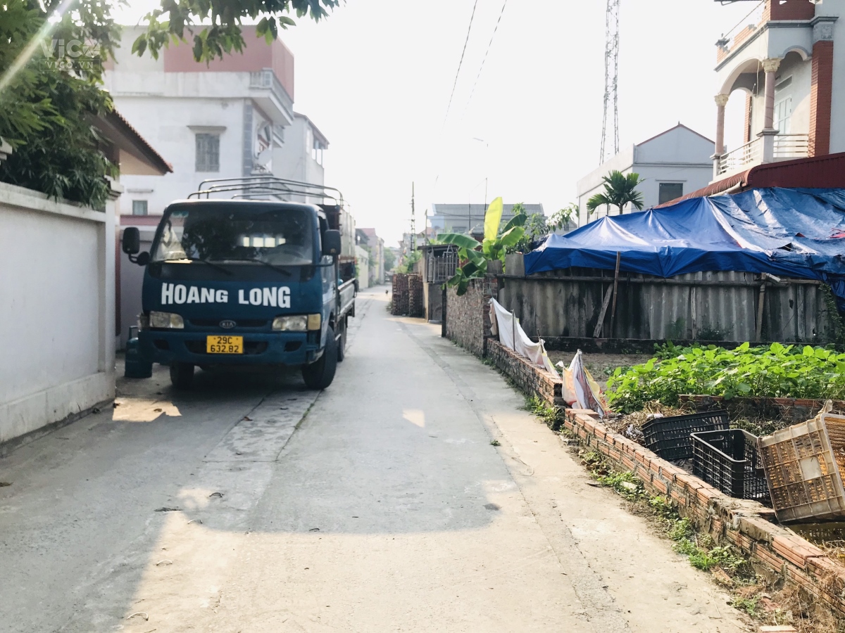 CC bán rẻ 103m Đình TrungXuân Nộn đường thông ô tô tải giá chỉ 2x.