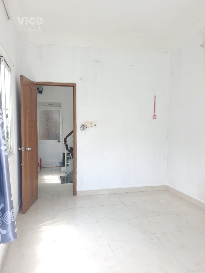 Còn duy nhất 01 phòng lớn (30m2) hẻm 860 đường Hưng Phú P10 Q8 Giá 3.6 Triệu