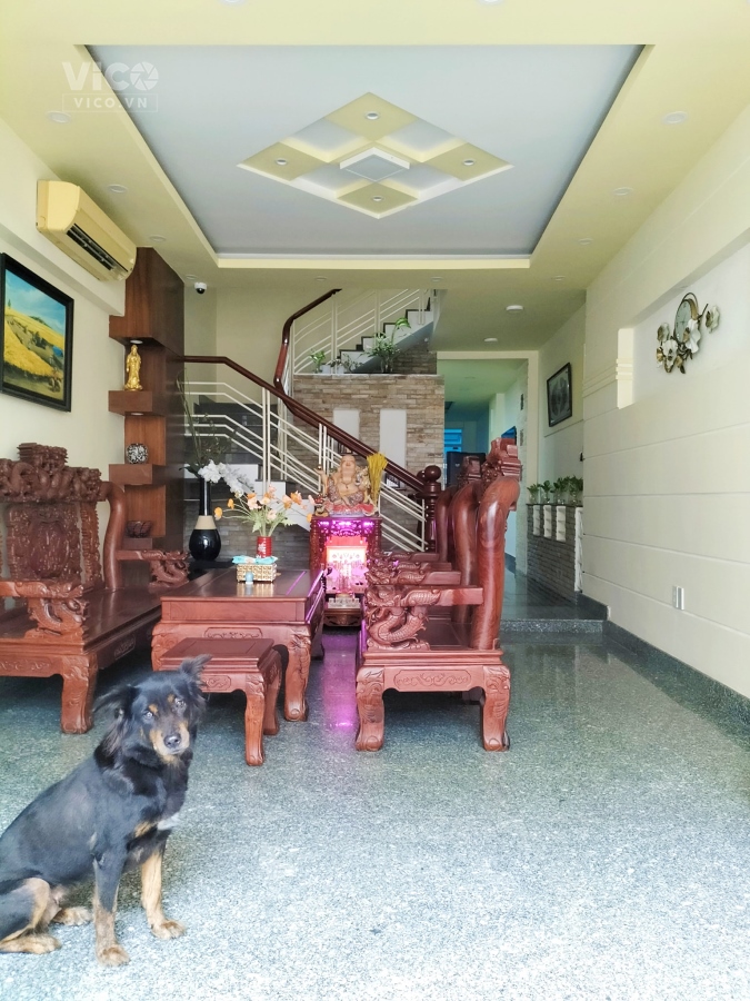BÁN NHÀ HỒNG LẠC TÂN BÌNH56M2XE HƠI ĐỔ CỬA3PNSÁT CHUNG CƯ BÀU CÁTNHỈNH 5 TỶ .