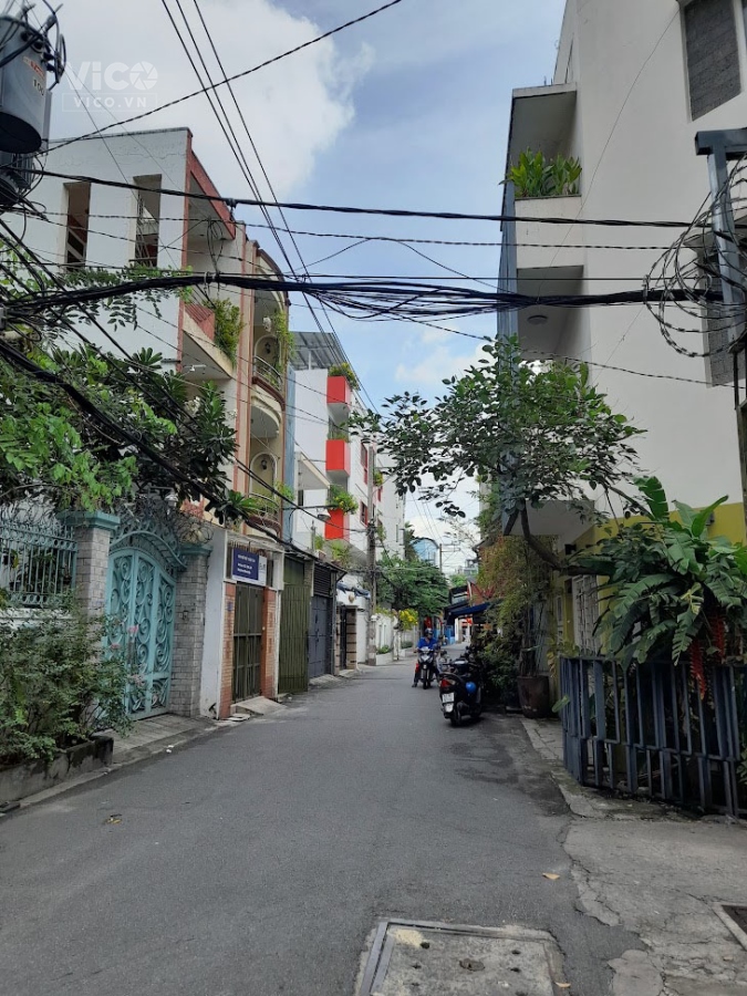 BÁN GẤP NHÀ 4 TẦNG, ĐƯỜNG 6M, TRƯỜNG CHINH, TÂN BÌNH, NHỈNH 12 TỶ.
