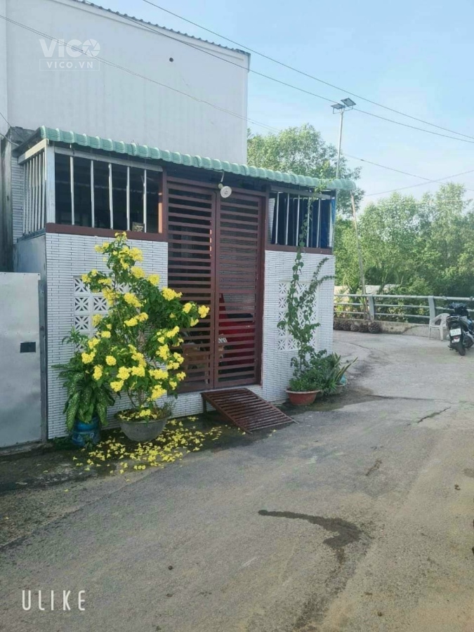 chính chủ bán nhà 4x15,1 lầu,2pn hẻm xe hoi,phí 30 triệu