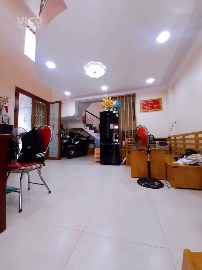 Bán gấp nhà Quận Phú Nhuận 46m2 chỉ 6.7 tỷ