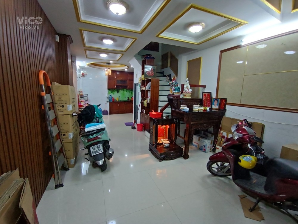 Bán Nhà đường Lê Văn Quới, Bình Tân. 5 Tầng giá 5,5 tỷ