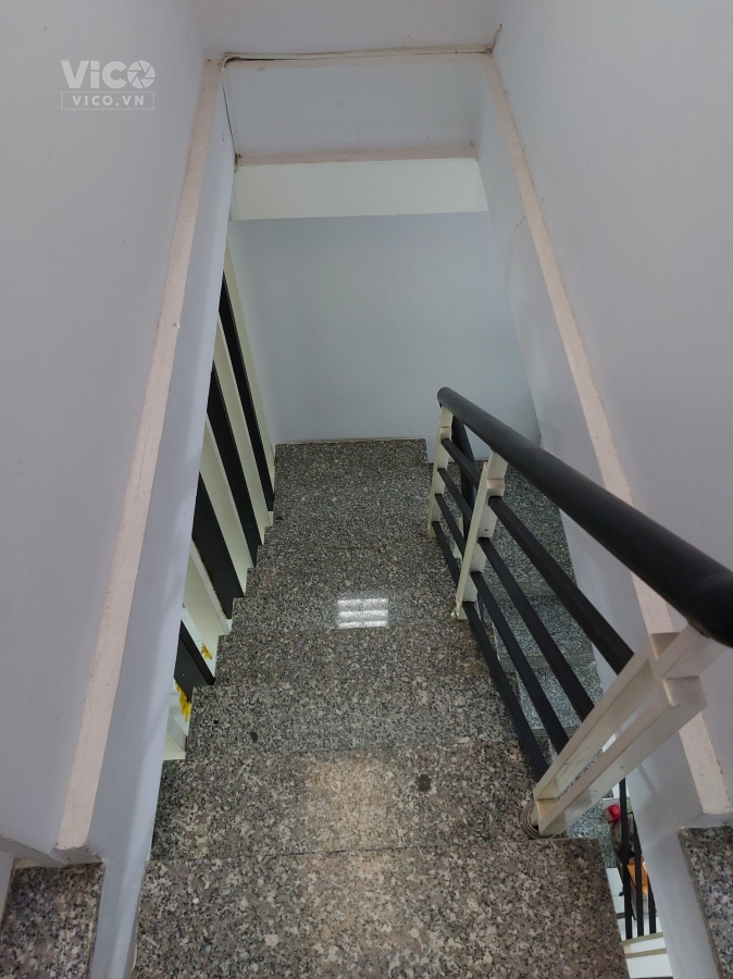 Chủ cần bán gấp nhà Quận 4, 40m2 chỉ 3.8 tỷ