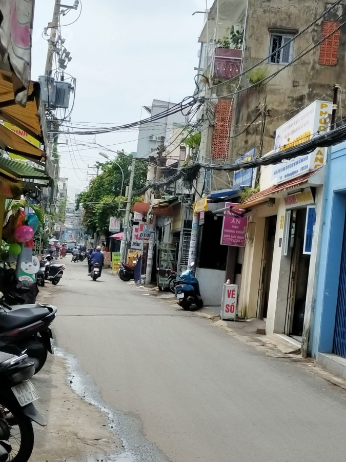 (HOT) Nhà HXH 1 xẹt Lê Quang Định, 4.2 x 26, 4T, chỉ nhỉnh 7 tỷ, 0967229394