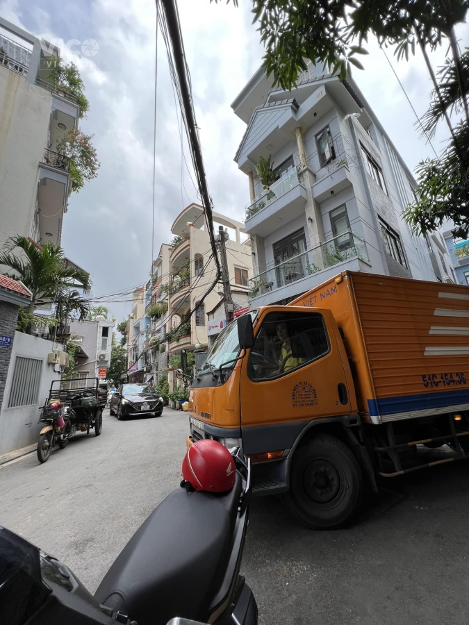 (HIẾM) Nhà HXH gần MT Nguyễn Thái Sơn, 4.7 x 21, 4T, chỉ nhỉnh 7 tỷ, 0967229394