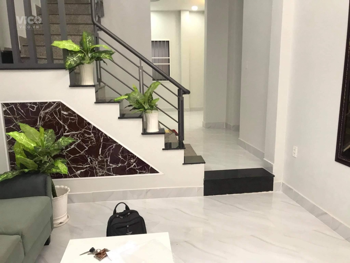 Phường 6 Cách mạng Tháng 8 nhàTân Bình nhà đẹp vào ở ngay 50m2 nhỉnh