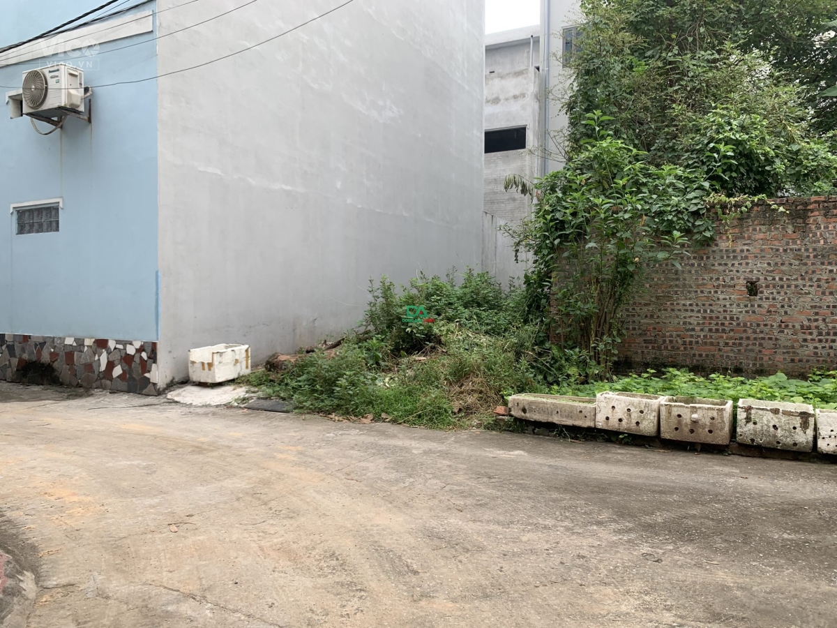 Bán đất Uy Nỗ Đông Anh 70m xóm Thượng Đường thông Ô tô vào