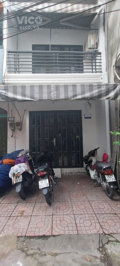 BÁN GẤP NHÀ RIÊNG PHÚ THỌ HOÀ, TÂN PHÚ, 2 TẦNG, 32M2 CHỈ 1xTỶ, GẦN MẶT TIỀN.