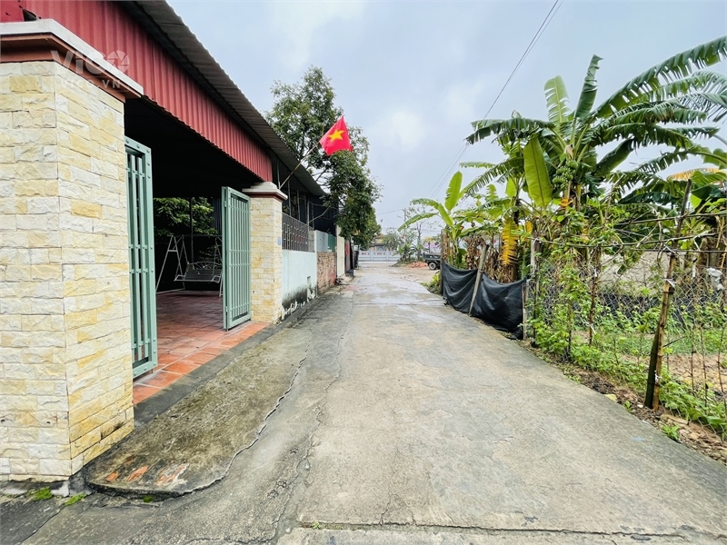 Bán đất 63.3m2 Xóm Đình, Nguyên Khê, 30m ra đường Lê Hữu Tựu, cạnh khu sân chơi, cây xanh