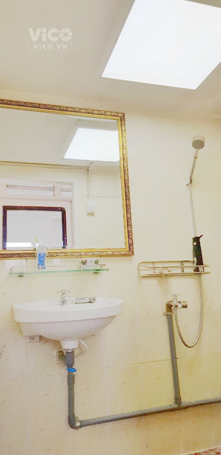 Cần tiền Bán gấp Căn Hộ Chung Cư Q.BÌnhThạnh, Phan Văn Trị 75m2, .2.5Tỷ sổ hồng.