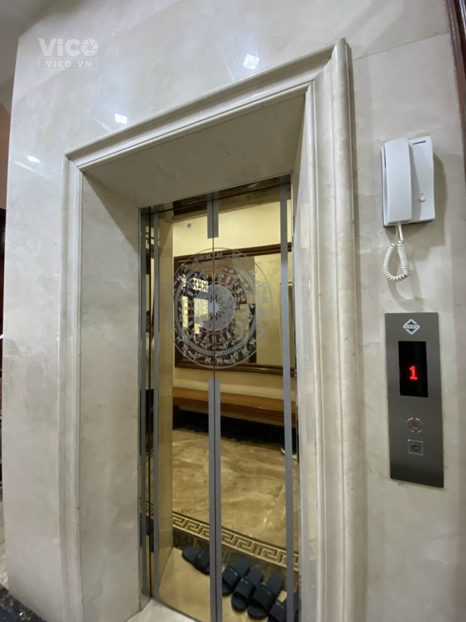 Đấu Giá Tứ Hiệp 6 tầng,91m , thang máy, Gara16 chỗ Vỉa hè, đường oto tránh