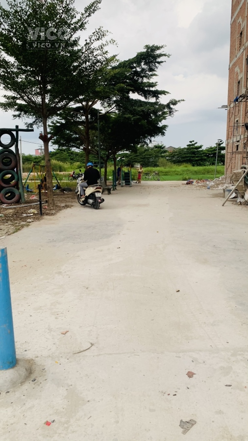 Chính chủ cần bán gấp 2 lô đất liền kề đã có sổ hồng riêng p15 gò vấp