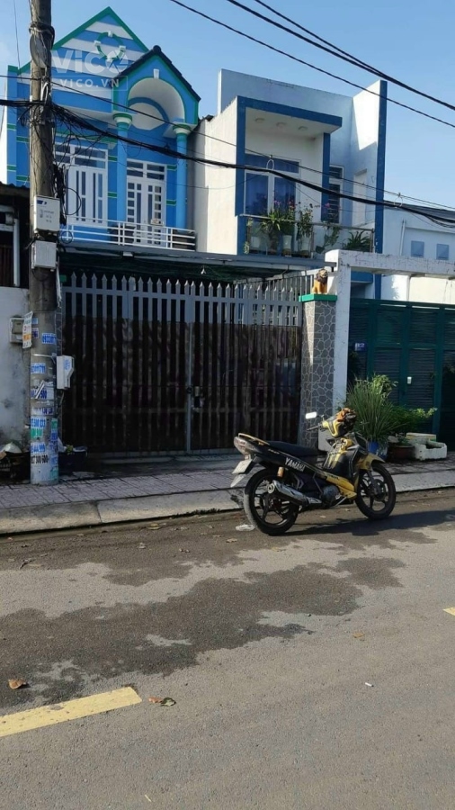 _chủ cần bán gấp căn nhà mặt tiền đường Nhựa Tân Hiệp Hóc