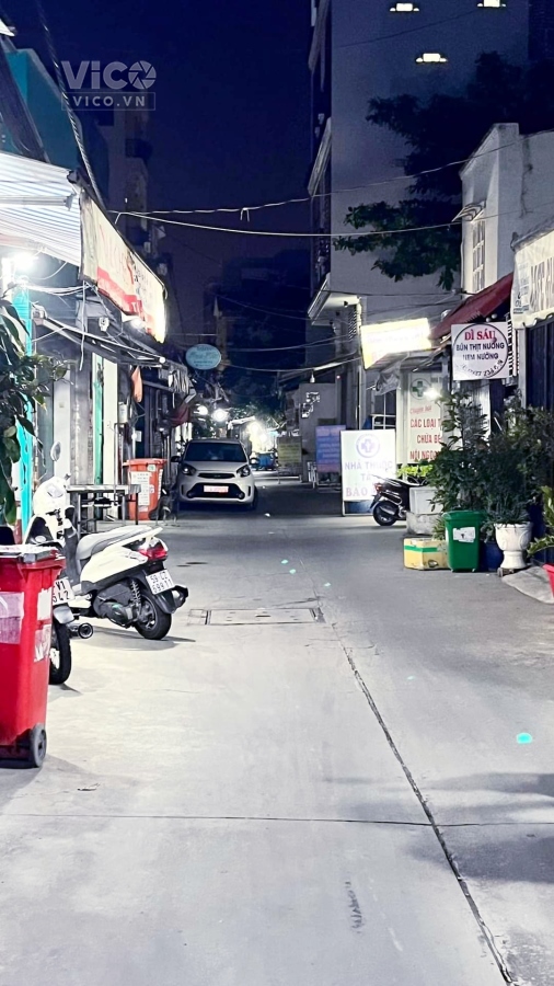 HẺM XE HƠI Nguyễn Văn Qùy Q7 Dt 224 m 4 tấm 4.5 x12.5 có 6 tỷ..