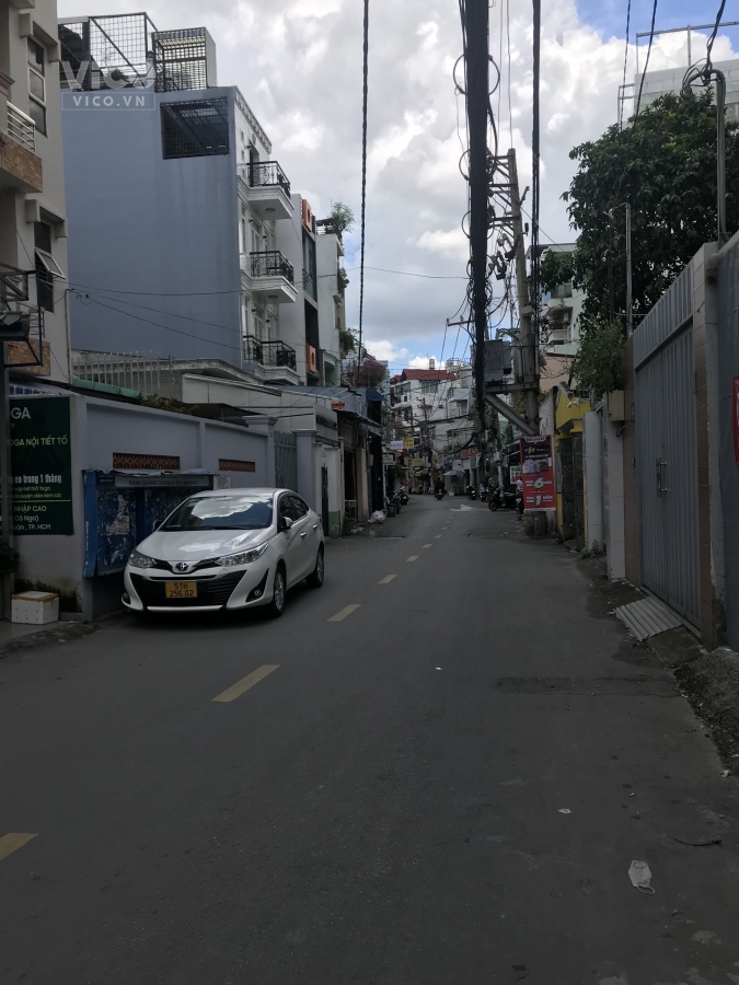Nhà mới, ở ngay, Sát hẻm ô tô DT 42m2 3 tầng kiên cố Nguyễn Thượng Hiền, Bình Thạnh.
