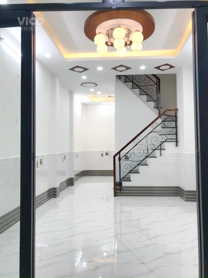 Nhà mới 4 tầng hẻm 137 Âu Dương Lân 4x10m P2 Q8 giá 5.9 tỷ