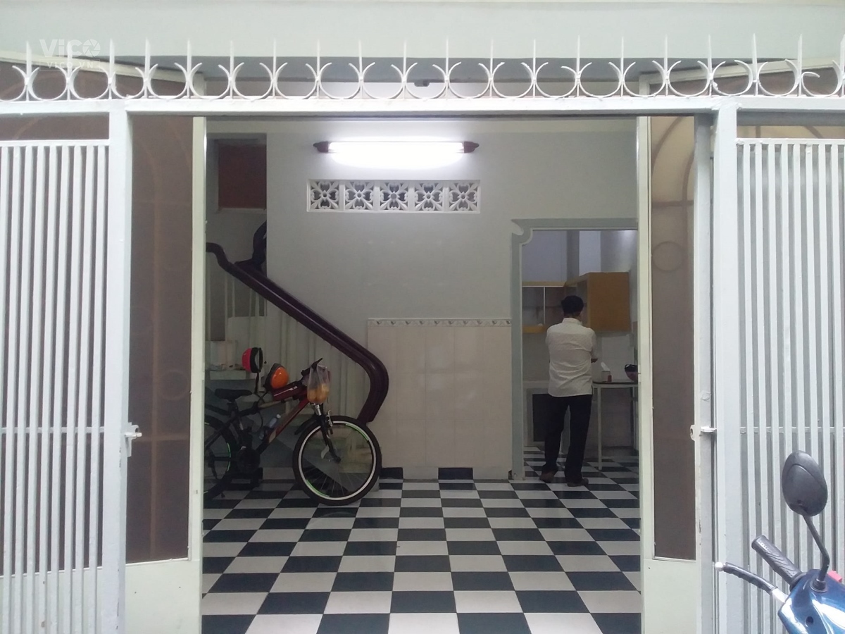 BÁN NHÀ LẠC LONG QUÂNTÂN BÌNH56M2SÁT MẶT TIỀN5.9 TỶ