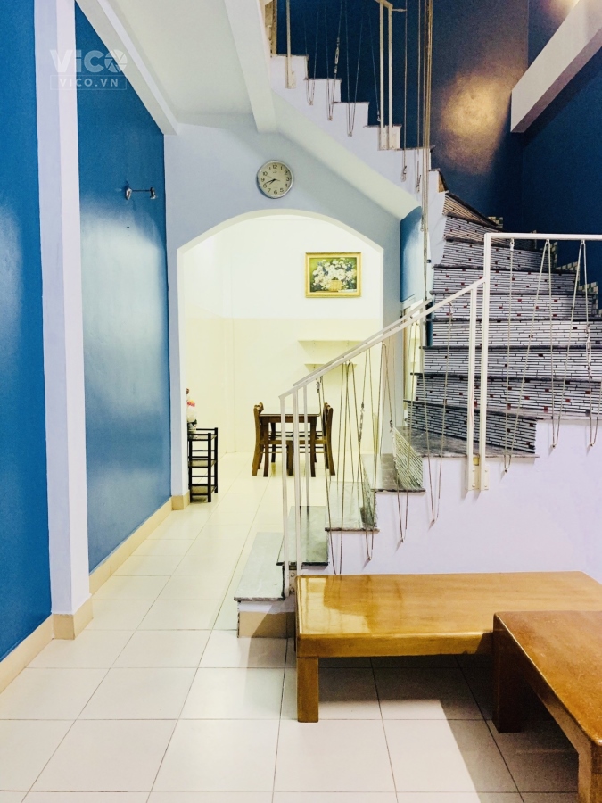 Bán nhà Phúc Lợi chủ tự xây, hơn 2 tỷ, 40m. 3 Tầng.