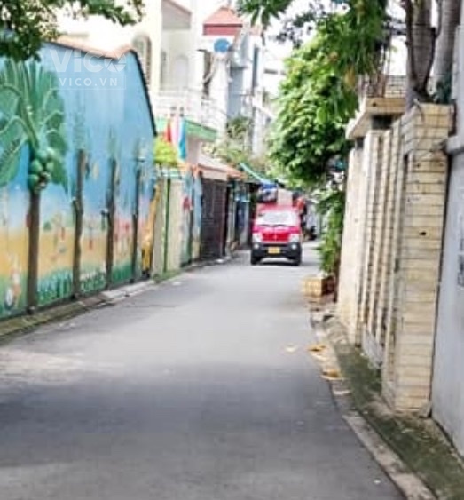 Bán gấp giảm sốc ừ 4.1 tỷ giảm 3.7 tỷ nhà Phan huy ích tân bình 52.1m,2 tầng_xe hơi đổ cổng
