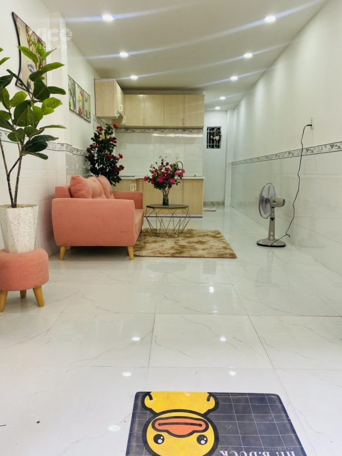 Bán nhà Nguyễn Văn Cừ Quận 1, 5M ra hẻm xe hơi, hẻm thông, 3 tầng BTCT, giá chỉ 5 tỷ 45