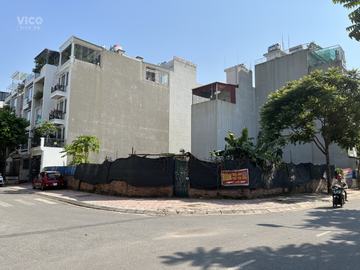 Bán đất mặt tiền 6.5m Thạch Bàn Long Biên phân lô vỉa hè kinh doanh 140m2