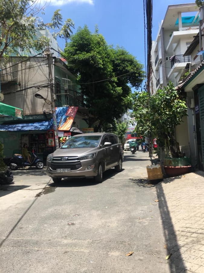 NHÀ MỚI Ở NGAY, NHÀ QUẬN 10, GIÁ VÙNG VEN, 80M2, 5 LẦU.