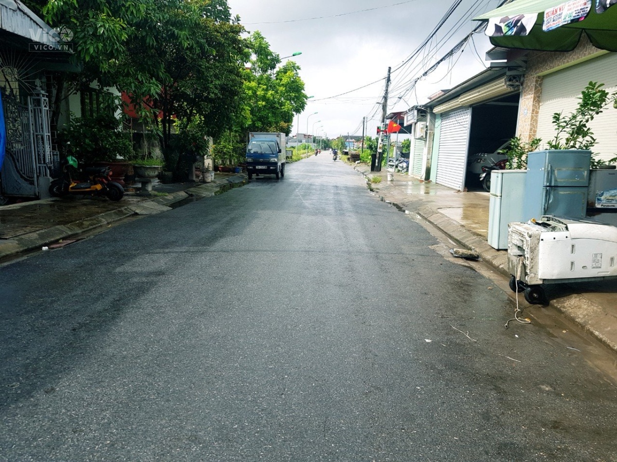 Chính chủ gửi bán 100m tuyến 2 đường 404Đoàn xáKiến Thụy! lh Mr Truyền