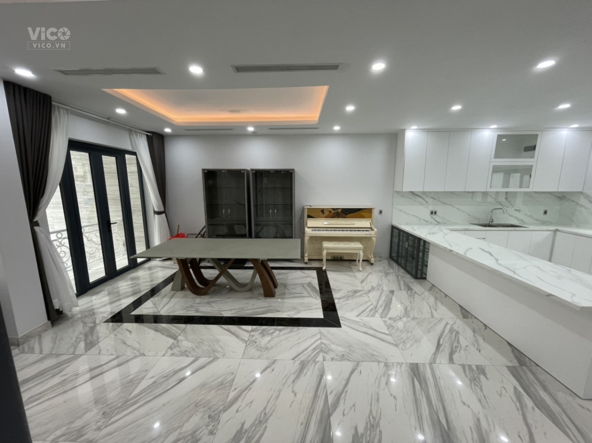 BÁN BIỆT THƯ KHU NAM PHÚ MỸ HƯNG, Q7, DT 8X 18M, NHÀ MỚI, GIÁ BÁN 42 TỶ