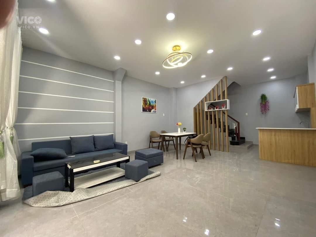 Bán nhà Vườn Lài Tân Thành, Tân Phú, 54m2, 4 tầng, HXH, giá 4,2 tỷ TL, tặng nt