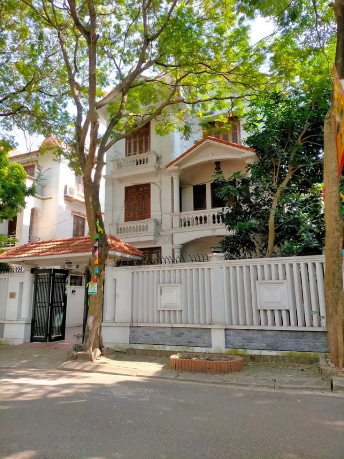 Bán Biệt thự Bắc Linh Đàm 260m2 52 tỷ 0909858789