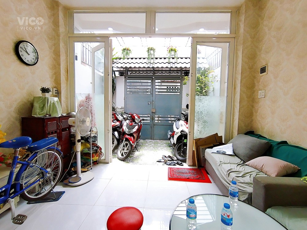 BÁN NHÀ TÂN BÌNH HXH 50M2 NỞ HẬU 4.6 M 3 TẦNG ĐẸP LUNG LINH OTO VÀO NHÀ THÀNH MỸ 7.2 TỶ.