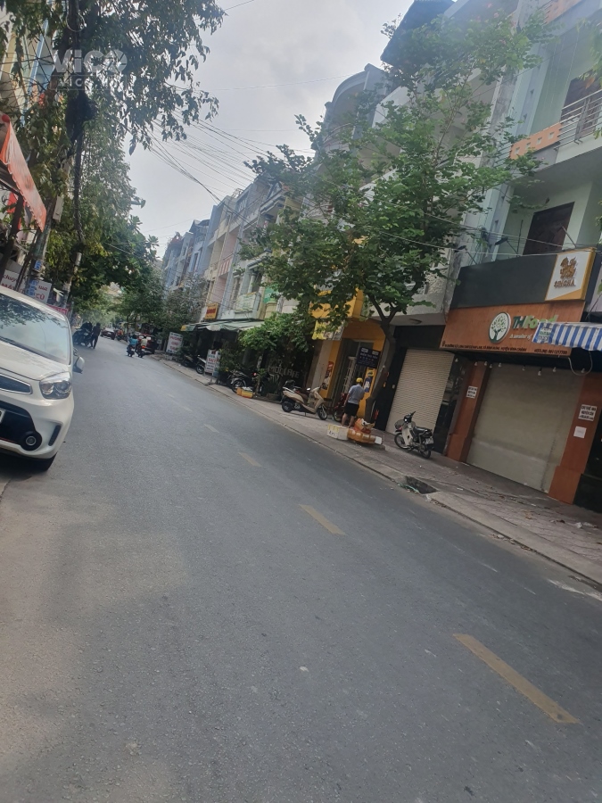 Cần Bán Nhà View Gốc Tùng Thiện Vương , Phường 11 Quận 8